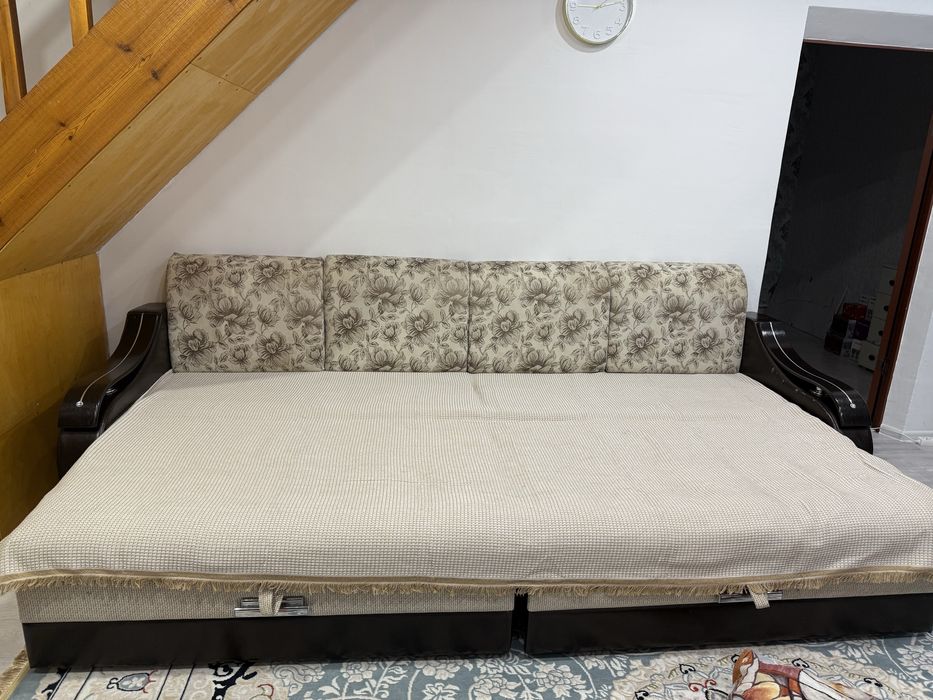 Продам диван в хорошем состоянии