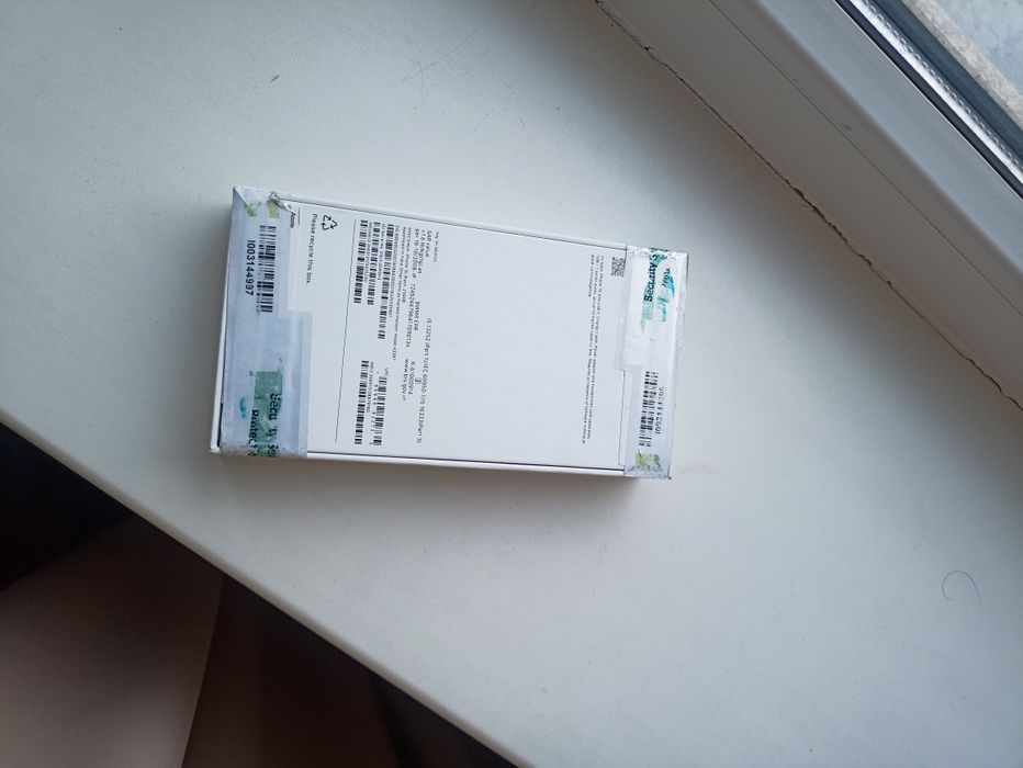 IPhone 16, Black, 256GB