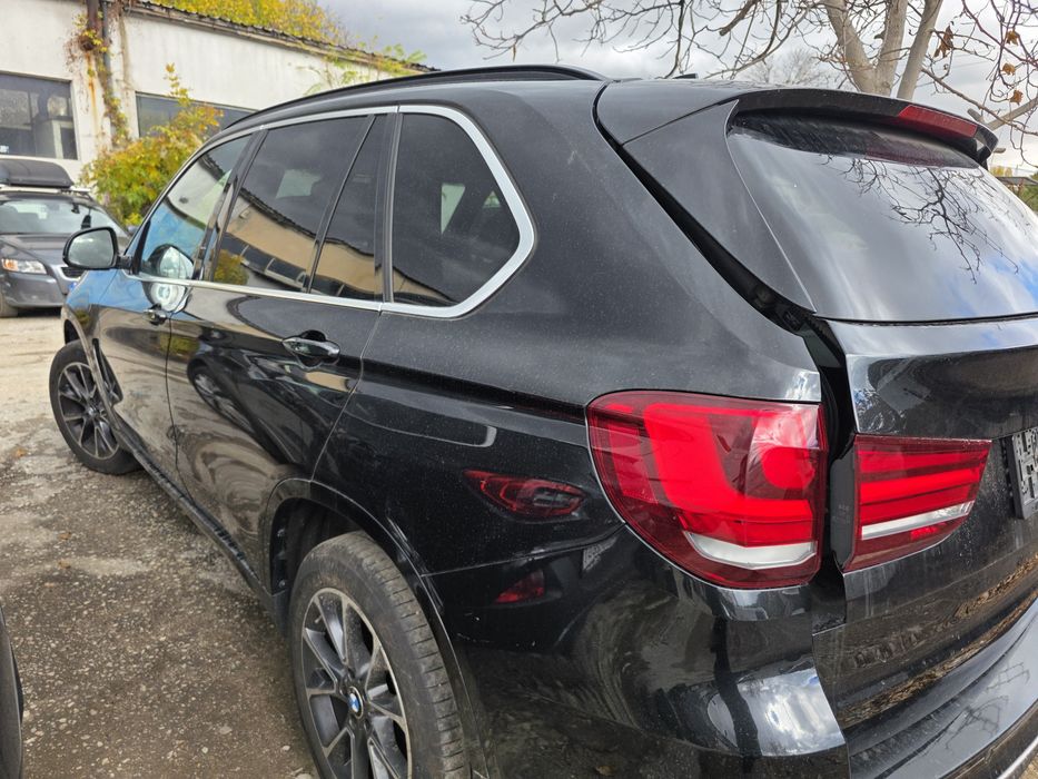 Bmw x5 258hp първи собственик ,нови вериги,лизинг