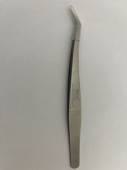 Продать пинцет для наращивания ресниц