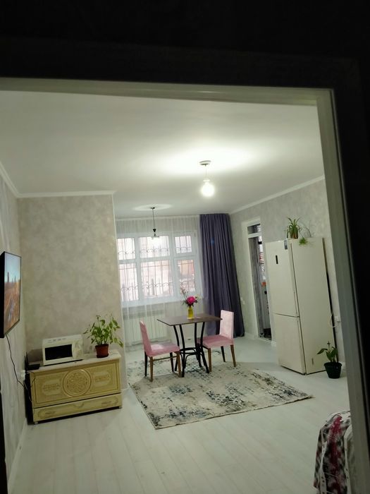 1 бөлмелі пәтер ұзақ мерзімге жалға беріледі