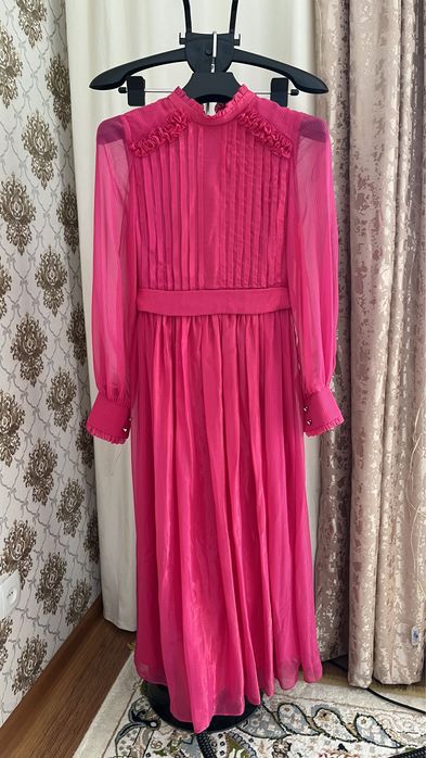 Срочно продам платье