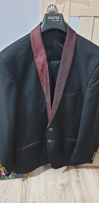 Costum de mire sau naș marimea 58