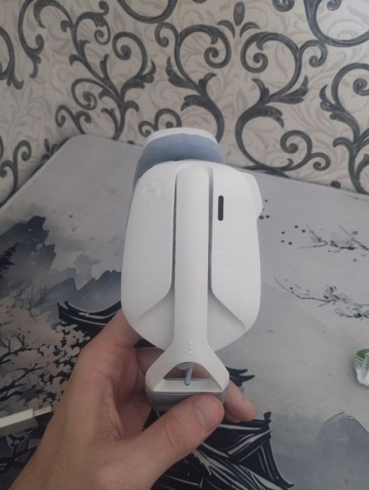 Продаю игровые беспроводные наушники Logitech G435