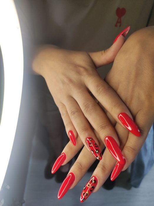 Маникюр 5000, педикюр пальчики 5000