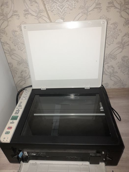 Продам принтер RICOH SP111su