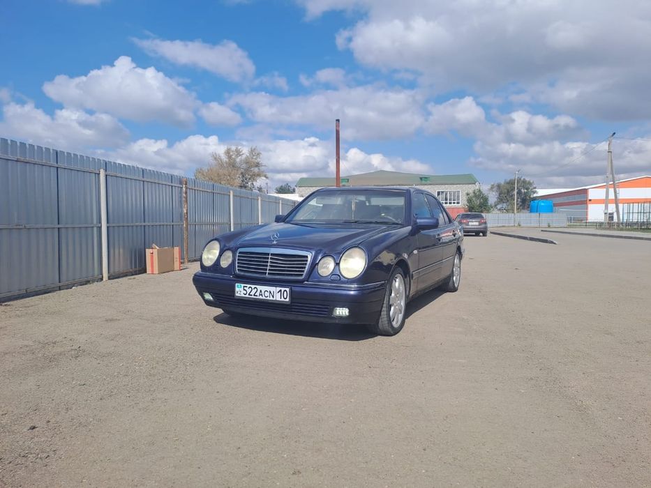 Продам Мерседес 210