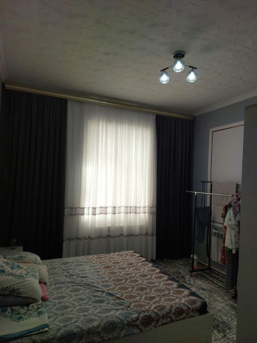 Продается коттедж 4 комнаты, 6 соток, с мебелью и со всеми удобствами.