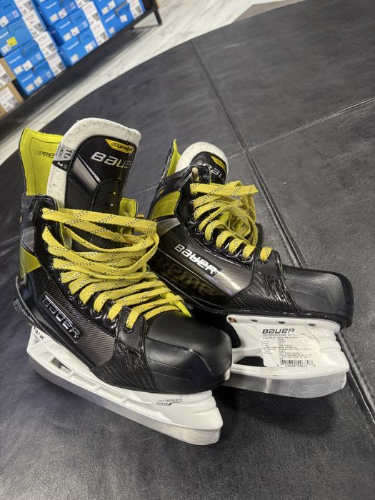 Коньки профессиональные в отличном состоянии