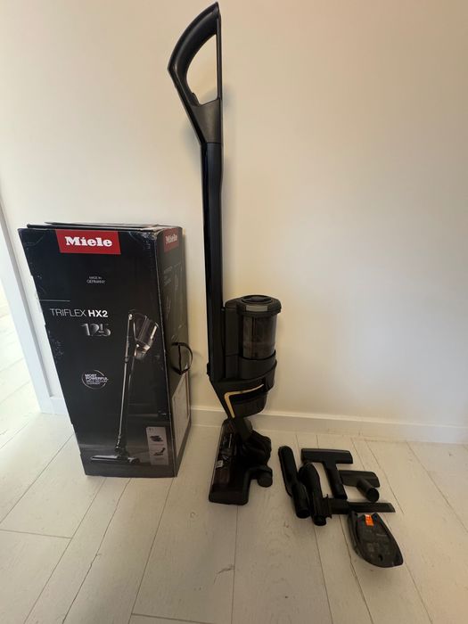 Miele Triflex HX2