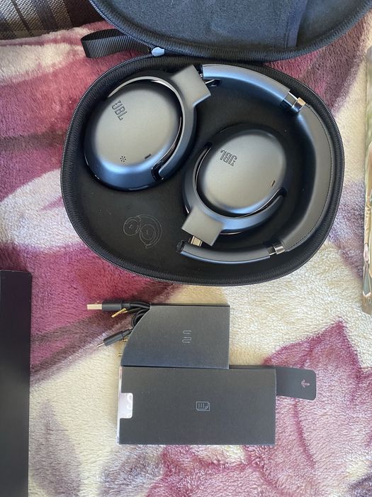 JBL наушник четкий звук