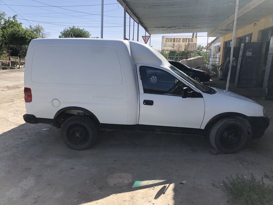 Opel Kombo Срочно продается