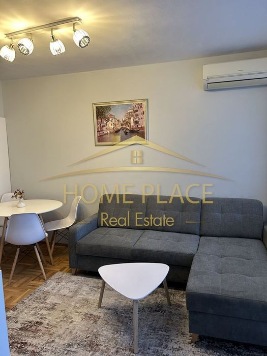 Дава се под наем Тристаен апартамент в Варна, Окръжна болница - 70 кв.м за 663 € - Снимка #1