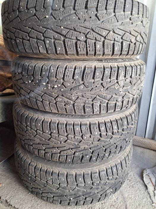 Продам зимнию резину