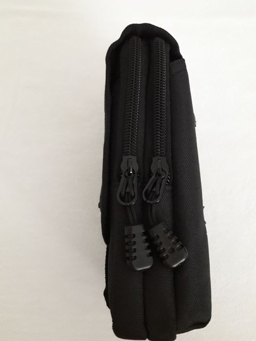 Модерна черна чанта