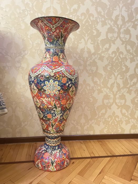 Продам новые шикарные вазы