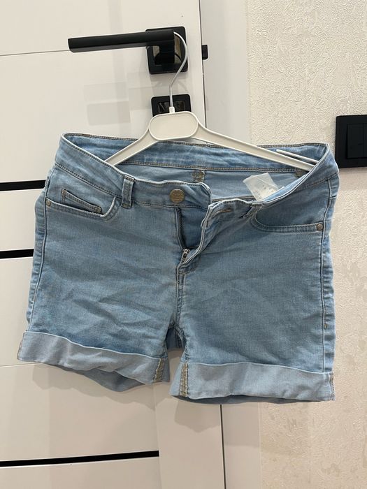 Купальник  XS срочно!