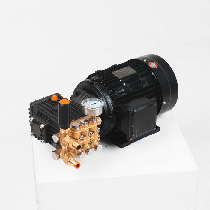 Комплект оборудования для автомойки самообслуживания / мойка