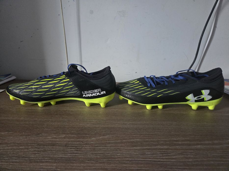 Ghete fotbal Under Armour mărimea 40 - Stare excelentă