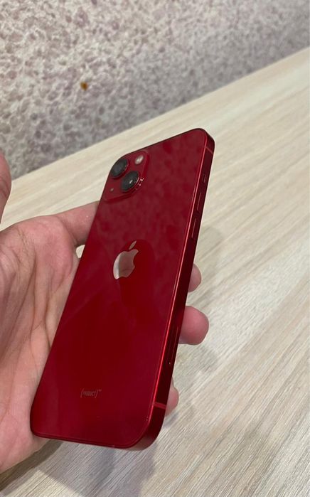 Срочно срочно Айфон 13