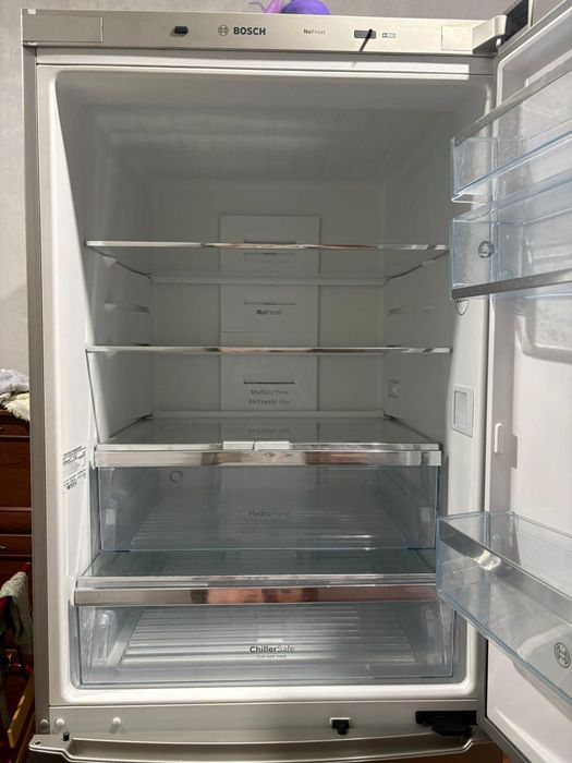 Холодильник BOSCH