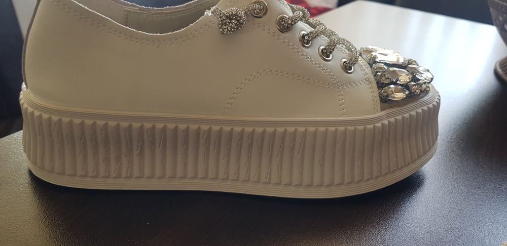 Кецове от естествена кожа