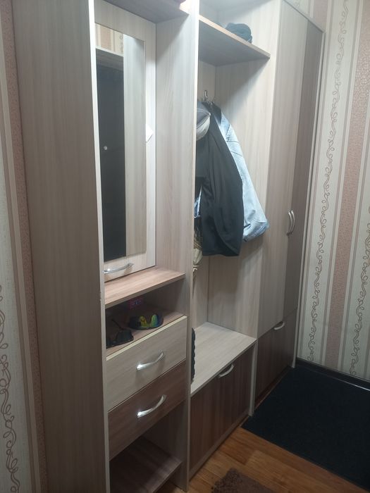 Прихожая отличная ...