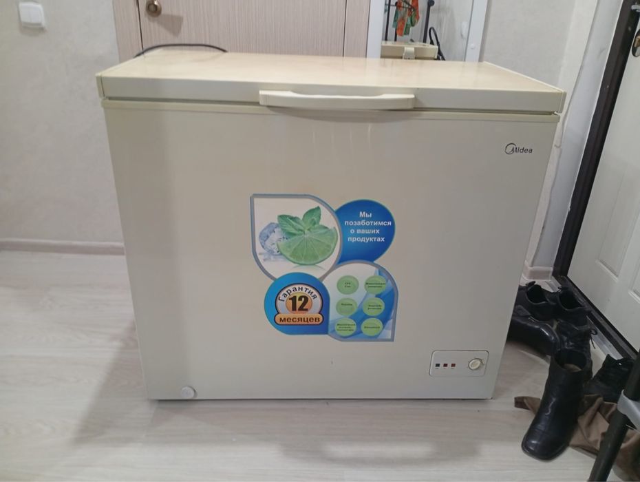 Продается моразилник в хорошом состоянием торг есть.