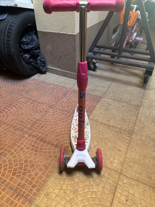 Trotineta fete scoler