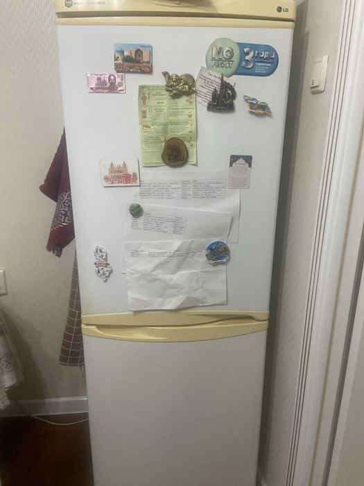 Продам холодильник