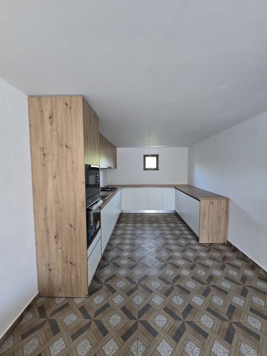 Mobilier la comandă