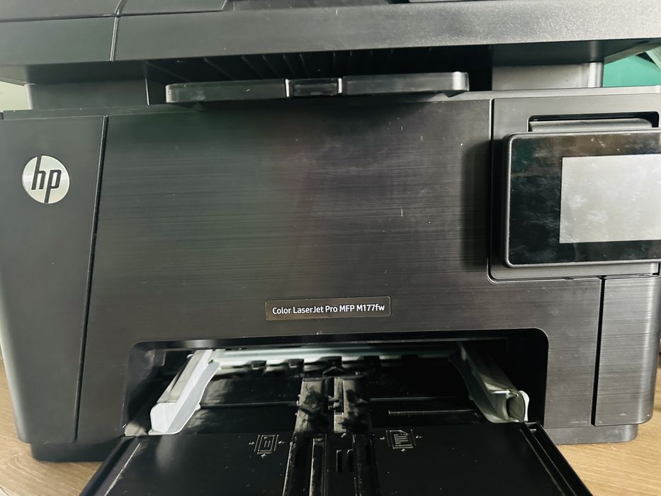 Принтер HP Color LaserJet Pro MFP M177fw