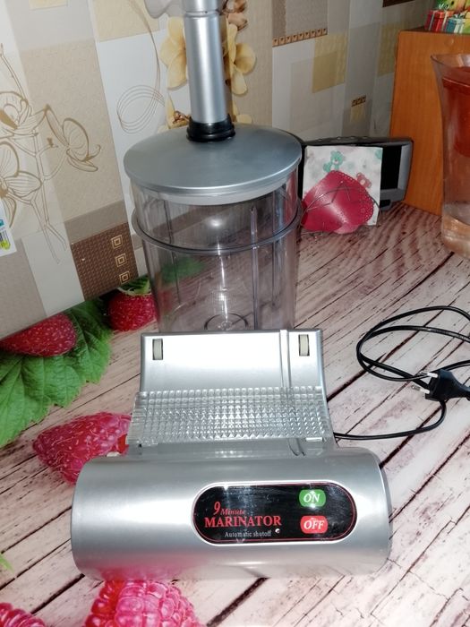 Вакуумная маринадница