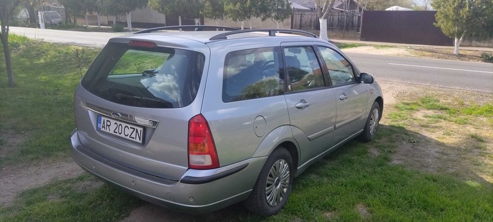 Ford focus 1.8 benzina Zetec