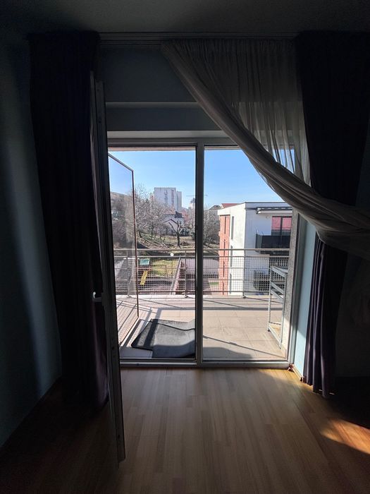 Închiriere apartament, o cameră