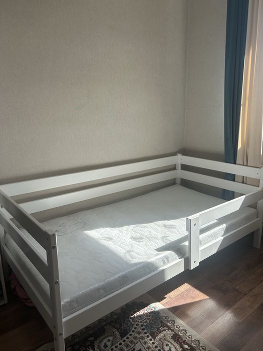 Продается Детская кровать в отличном состоянии!