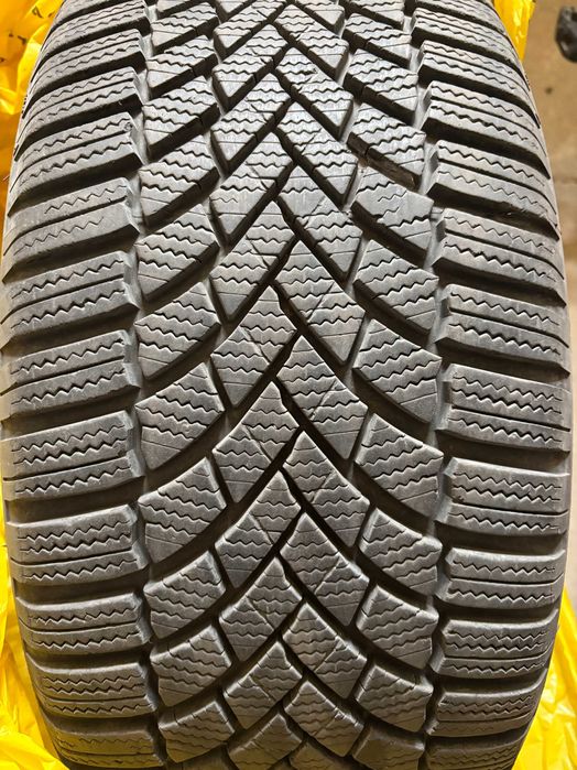 Зимни гуми 4 бр. Bridgestone Blizzak 225/45/17