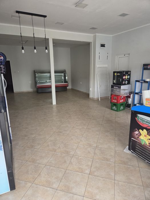 Дава се под наем Офис в Съединение - 50 кв.м за 298.86 € - Снимка #1