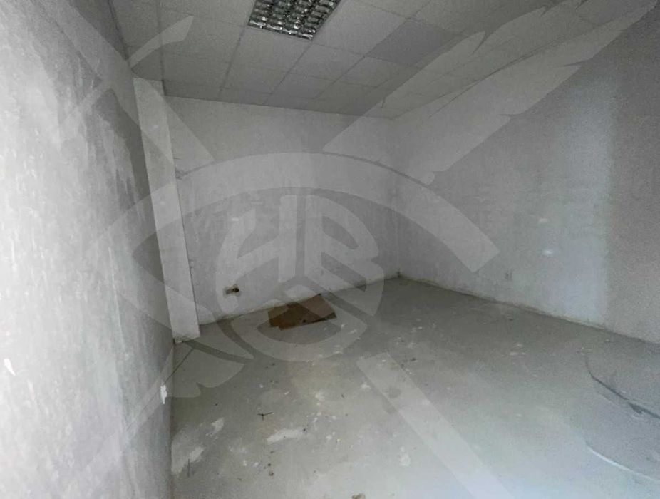 Продава се Магазин в Пловдив, Кършияка - 280 кв.м за 1500 €/кв.м - Снимка #3