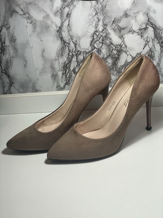 Туфли 39 размер хорошее состояние