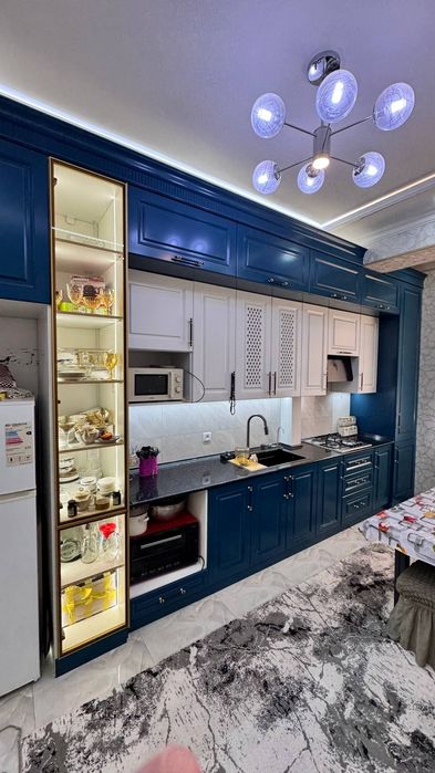 3 xona. 106kv Lyuks kvartira. 3-qavat. Srochno!