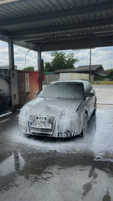 Vand Audi A3 2.0 FSI 1900€ Uregnt
