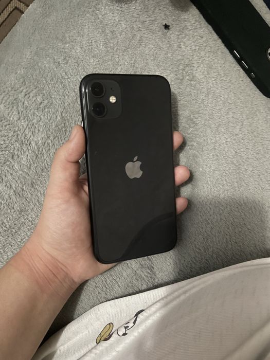 Продам iPhone 11