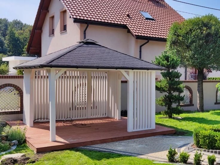Vând Foișor din lemn orice dimensiune doriți