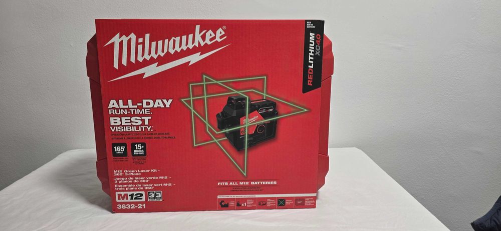 Nivela Laser Milwaukee 3PL-401c,  L4 CLL-301C