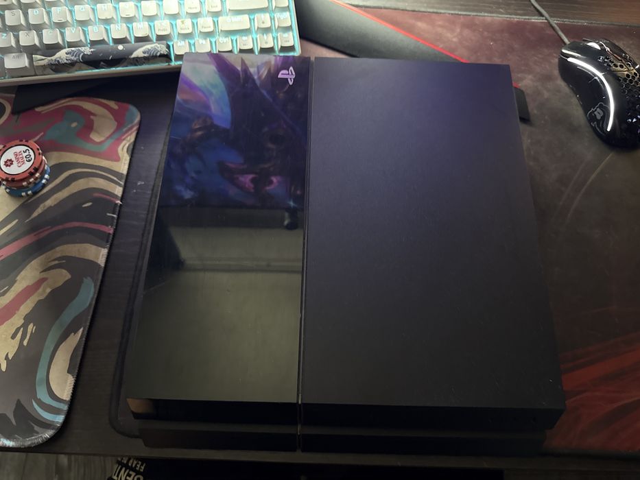 Ps4 120€ се продава