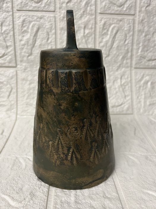 Стар,автентичен,бронзов чан