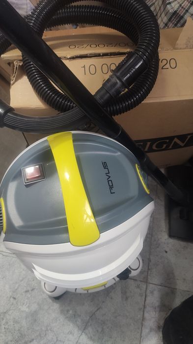 Пылесос с аквафильтром rovus