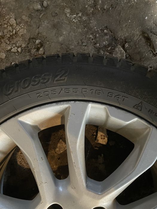 Продам комплект колес