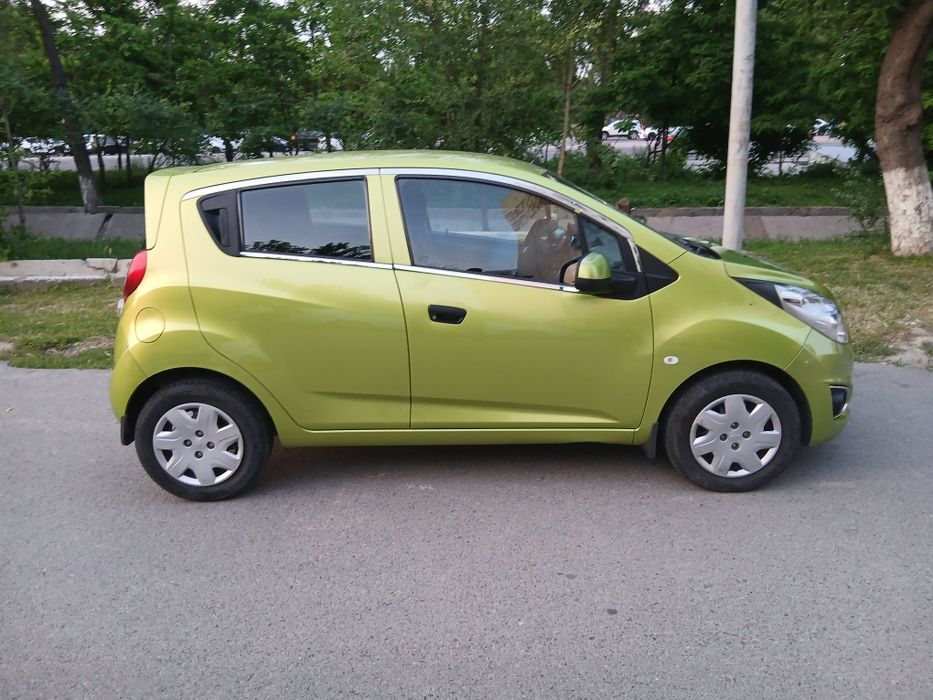 Chevrolet Spark 2012 — 4